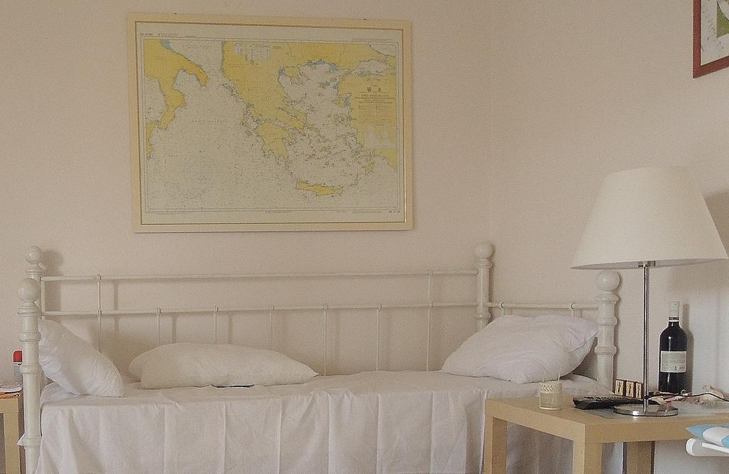Kalliroe Apartments -Creta Agia Galini Oda fotoğraf